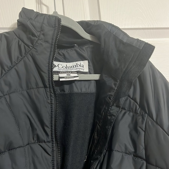 Columbia puffer jacket - Picture 3 of 9